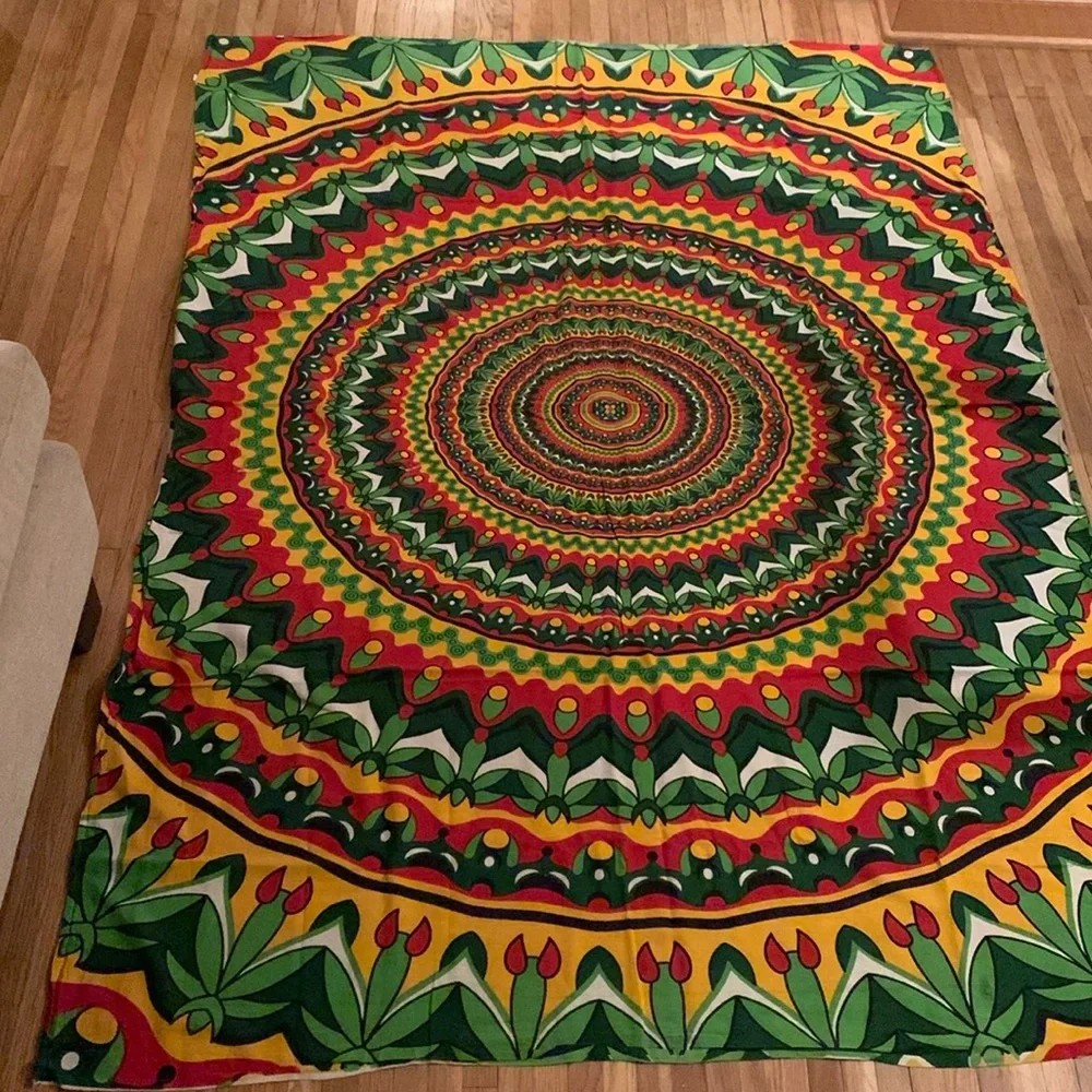 ThreadHeads Rasta Circles With Leaves Tapestry